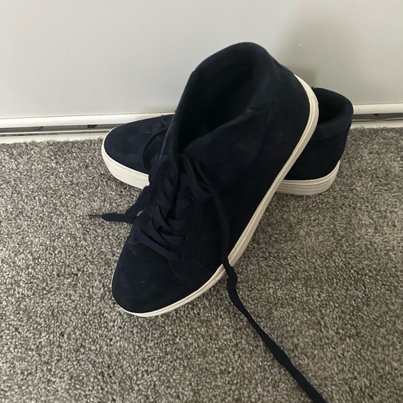 Kenneth Cole Platform Sneakers Suede Women's Size 9 Fall Winter Going Out Casual - Picture 1 of 4